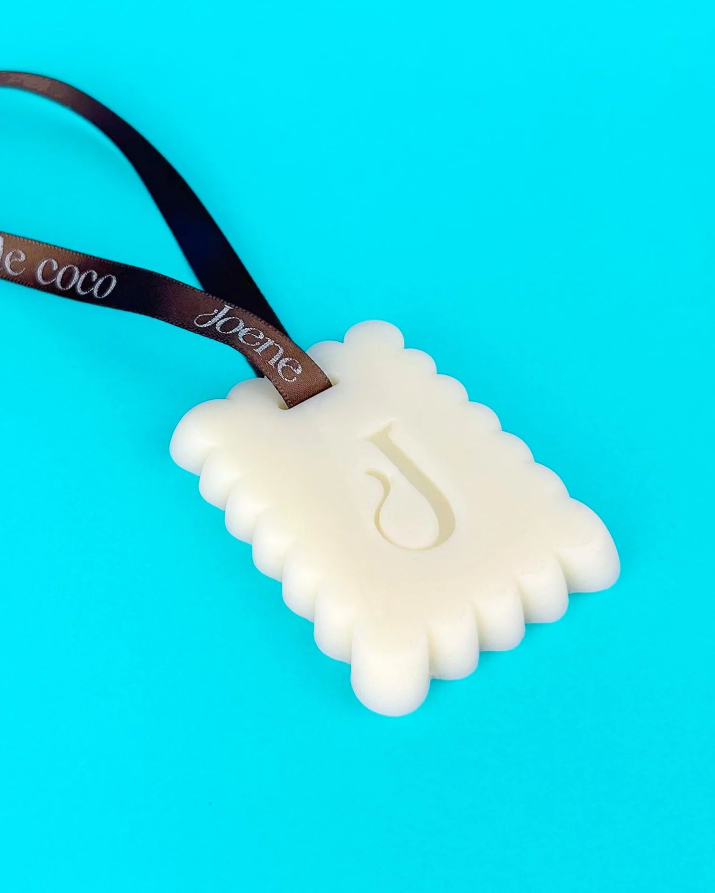Coconut Hanging Scented Biscuit